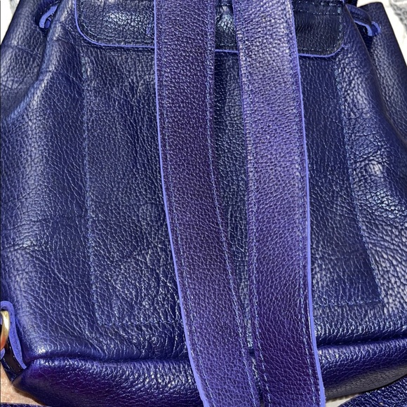 Drawstring cobalt Leather Backpack - Picture 9 of 10